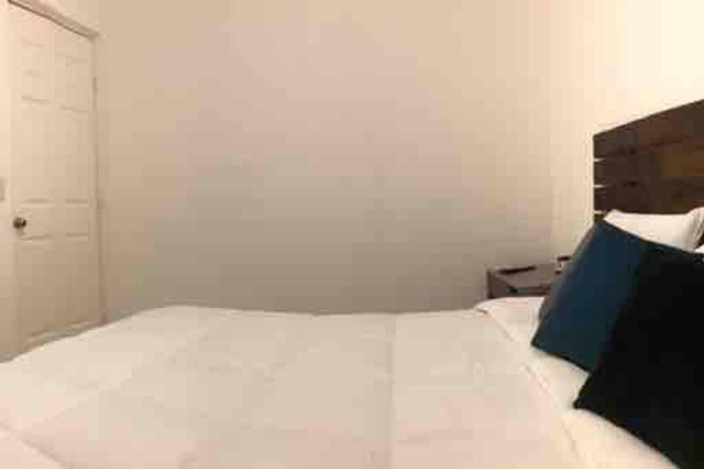 Comfortable And Private House 2 Bedrooms Wifi Parking Free Monterrey Eksteriør billede