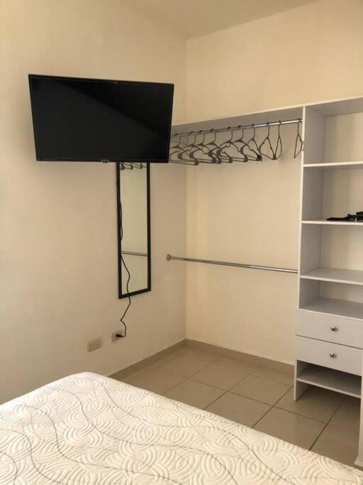 Comfortable And Private House 2 Bedrooms Wifi Parking Free Monterrey Eksteriør billede